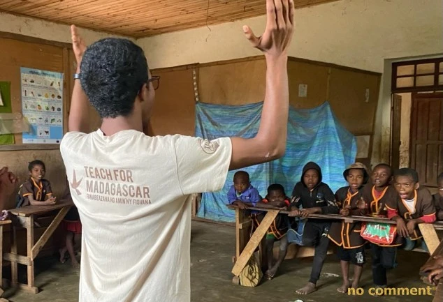 no comment - Teach For Madagascar : Engagement continu !