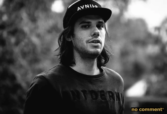 no comment - Orelsan « Ony soit qui mal y pense »